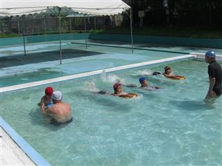 親子水泳教室2