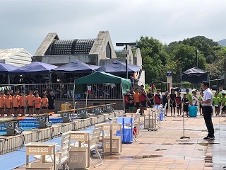 平成30年度県スポーツ少年団競技別交歓大会の水泳競技の開会式