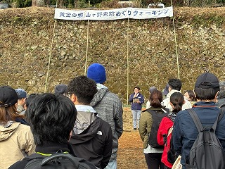 市長があいさつする様子