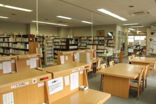 横川図書室