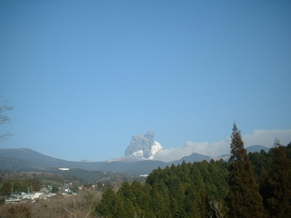 新燃岳の噴火の画像13