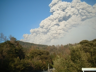 新燃岳の噴火の画像19