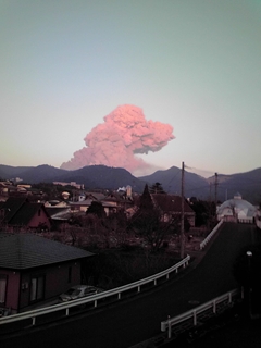 新燃岳の噴火の画像24