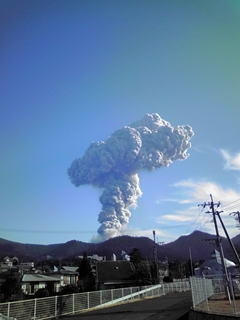 新燃岳の噴火の画像25