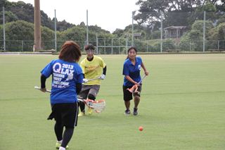 九州大学の女子ラクロス部キャンプ2