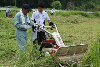 お田植4