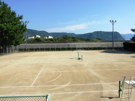 海浜公園庭球場