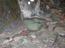 霧島最古の岩風呂の画像